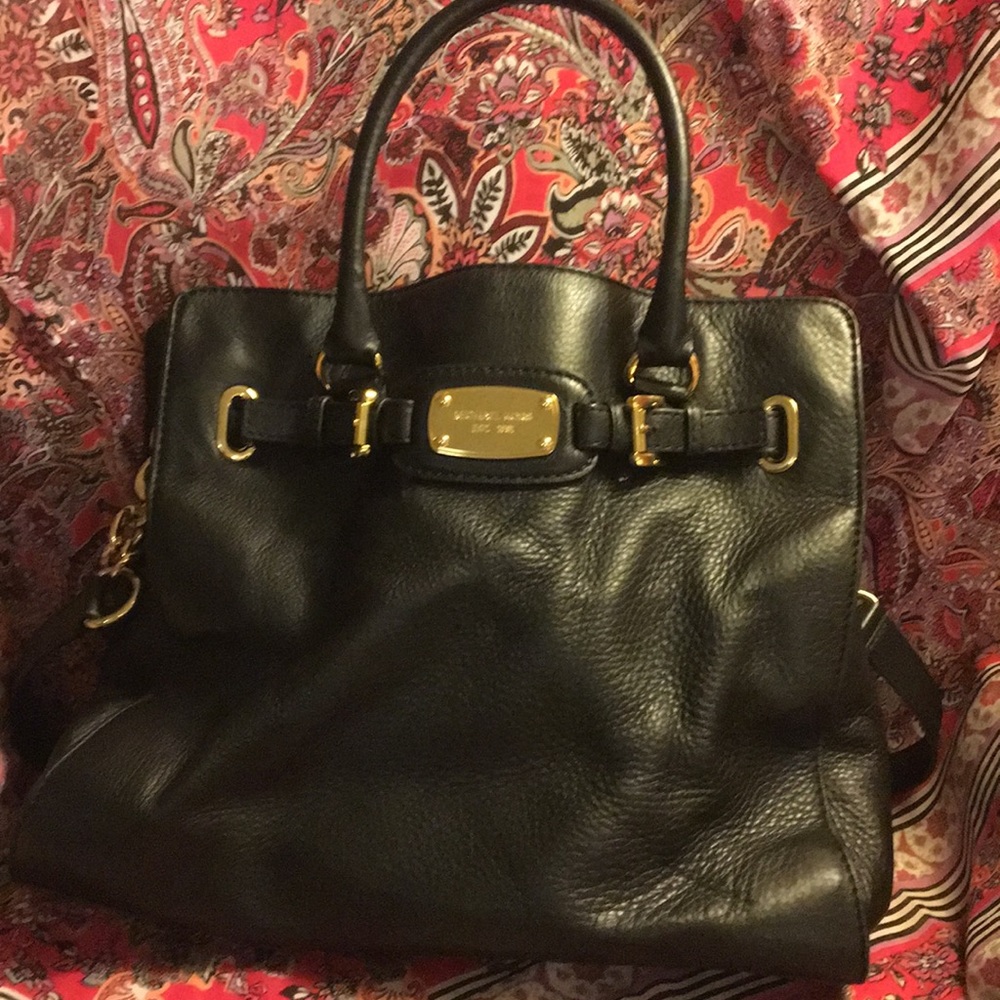 Go for the gold! Hamilton satchel/tote with gold